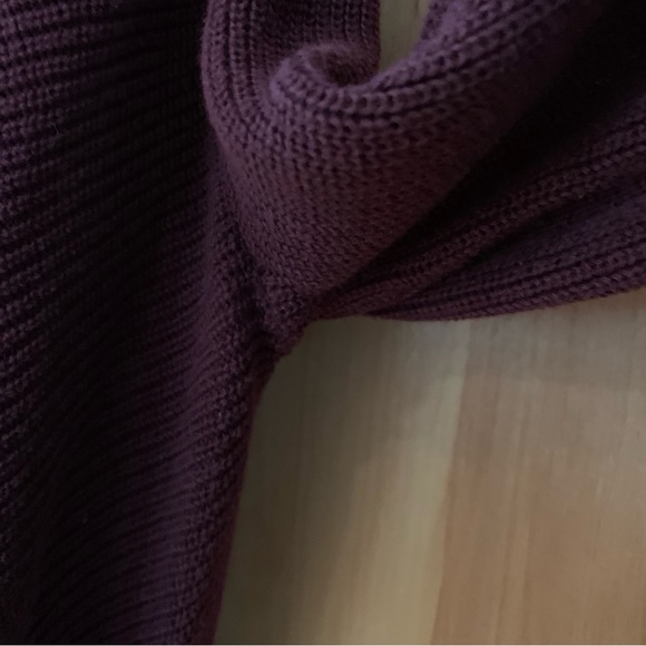 Express Cardigan - Picture 6 of 10